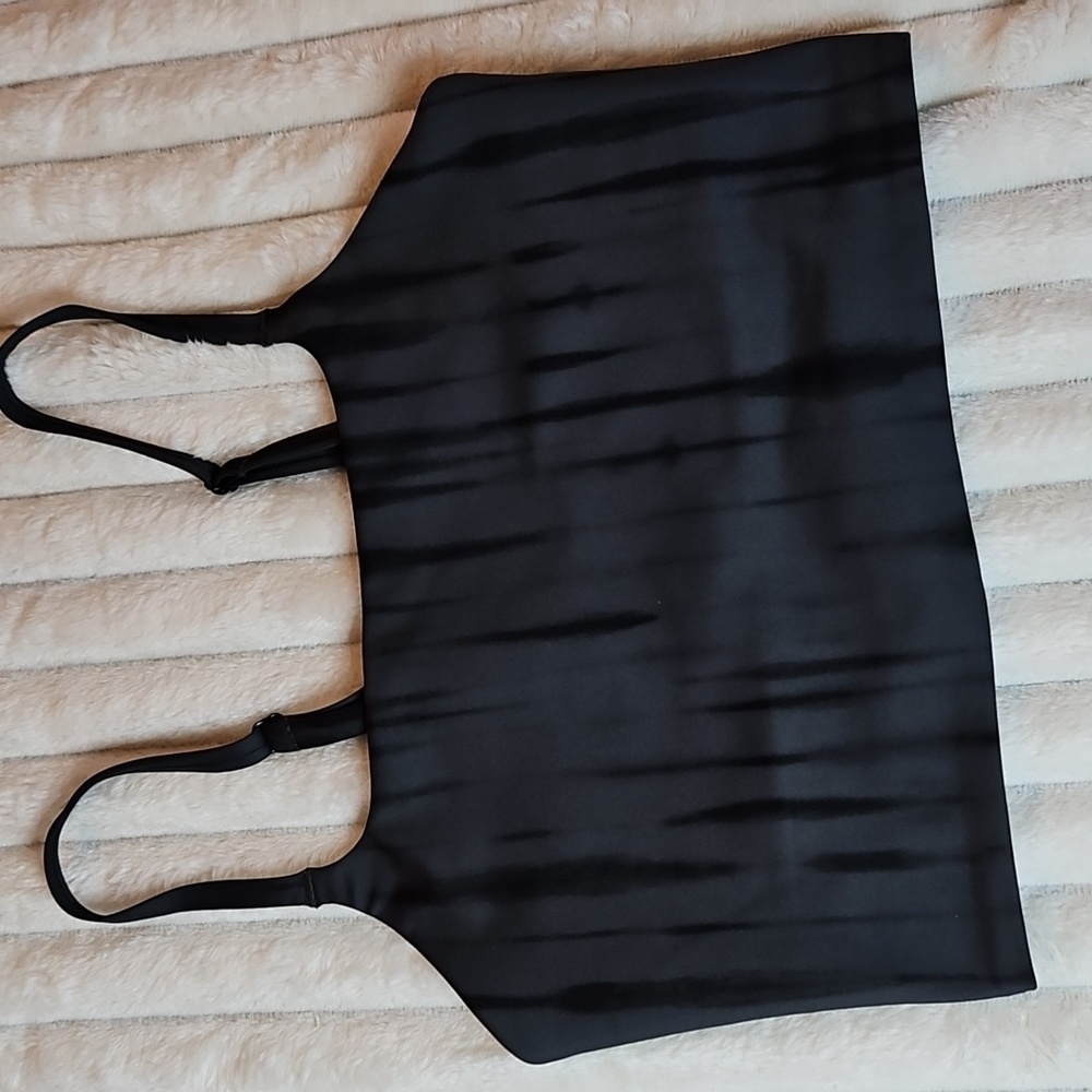 NWT one dri fit sports bra